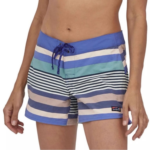 Patagonia Women's Wavefarer Boardshorts - 5" in Fitz Stripe Small: Float Blue - Picture 1 of 9